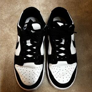 Nike dunk pandas Black and White Sneakers